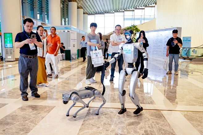 Understanding Humanoid Robots: Exploring the Tangible Tech of Tomorrow(图3)